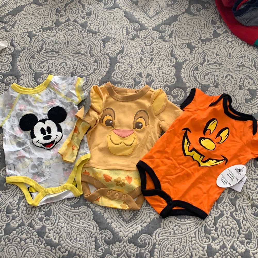 Disney Theme  Bundle  Unisex Onesies 3-6 months